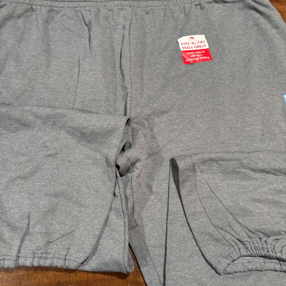 Fruit of the Loom Mens 4XL Charcoal Gray Fleece Jogger Sweatpants NWT